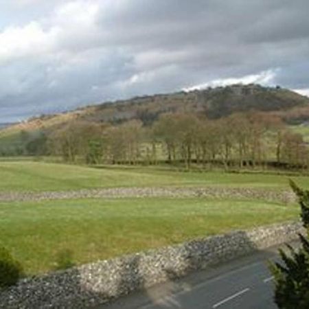 5 Star Cottage On The Green With Log Burner - Dog Friendly Austwick Dış mekan fotoğraf