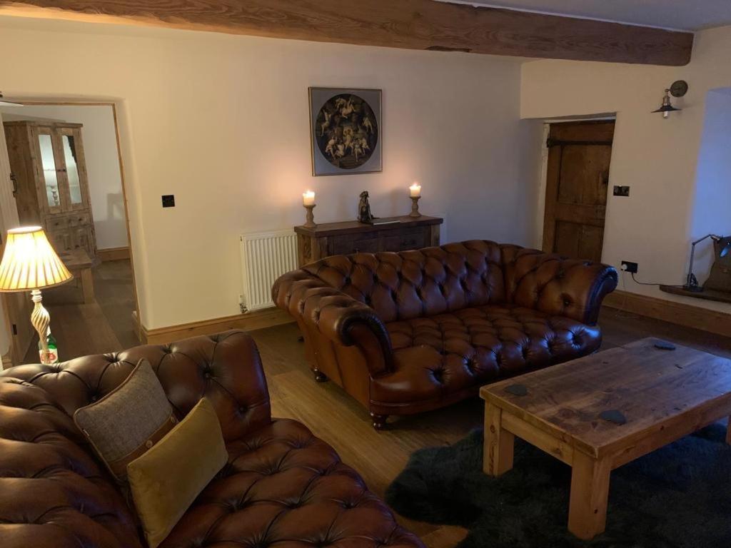 5 Star Cottage On The Green With Log Burner - Dog Friendly Austwick Dış mekan fotoğraf
