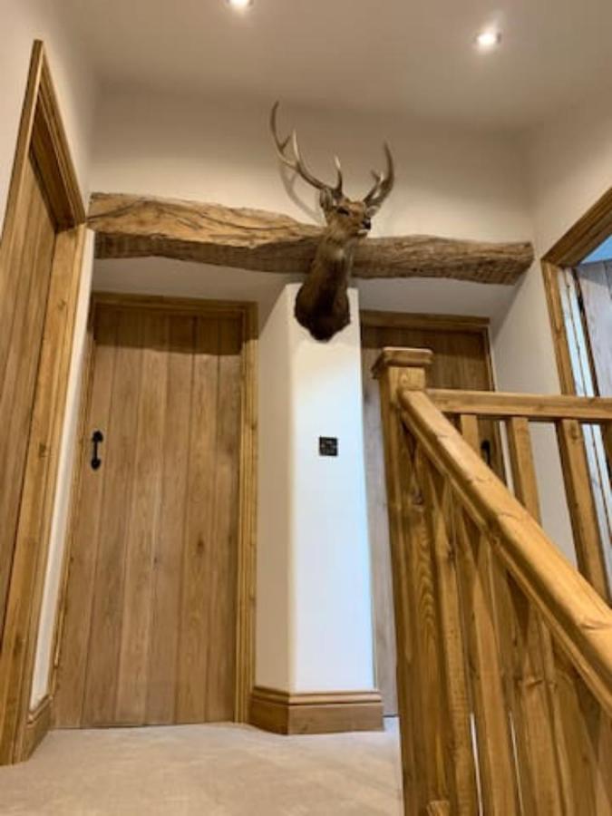 5 Star Cottage On The Green With Log Burner - Dog Friendly Austwick Dış mekan fotoğraf