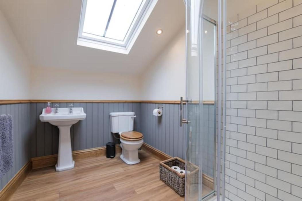 5 Star Cottage On The Green With Log Burner - Dog Friendly Austwick Dış mekan fotoğraf