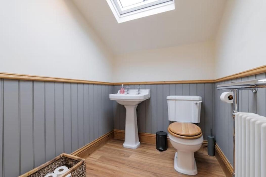 5 Star Cottage On The Green With Log Burner - Dog Friendly Austwick Dış mekan fotoğraf
