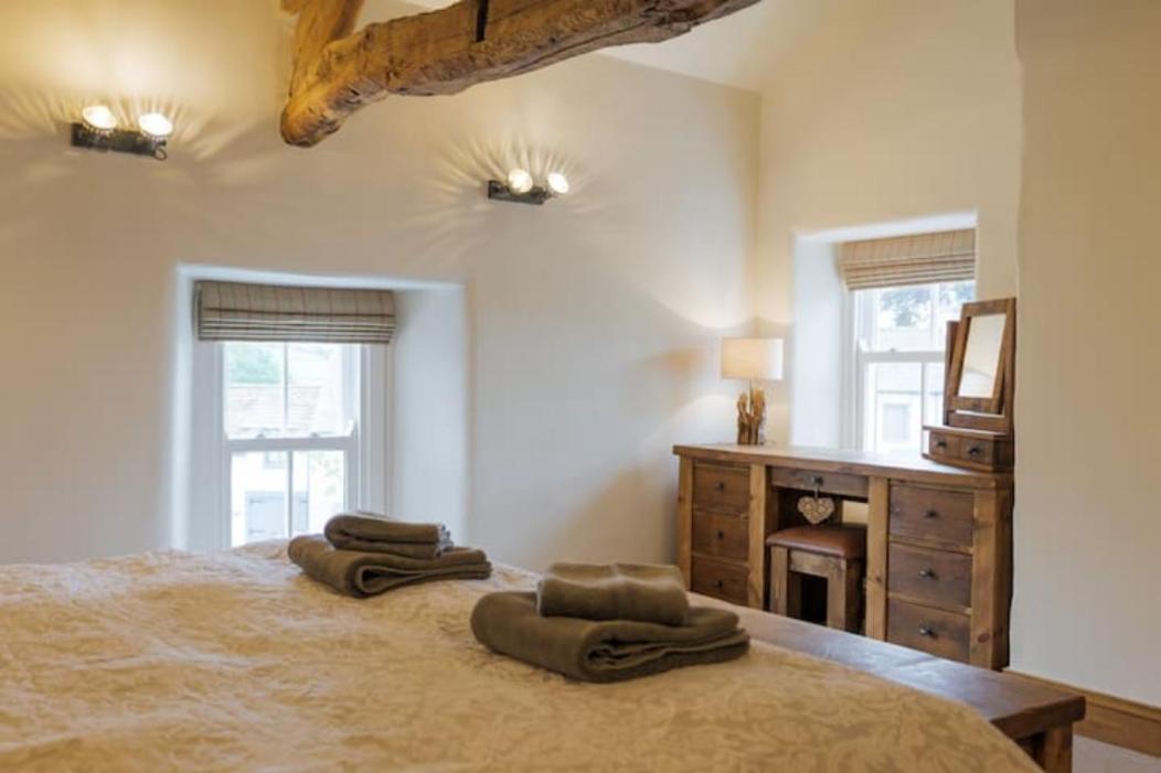 5 Star Cottage On The Green With Log Burner - Dog Friendly Austwick Dış mekan fotoğraf