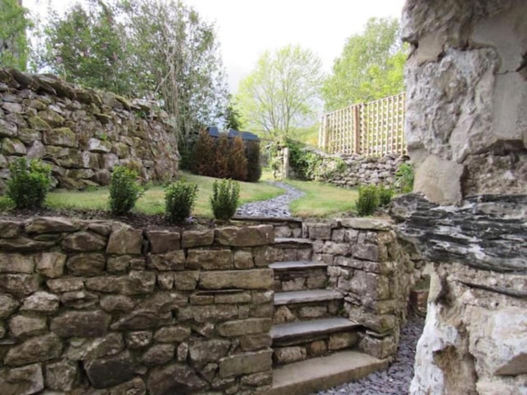 5 Star Cottage On The Green With Log Burner - Dog Friendly Austwick Dış mekan fotoğraf